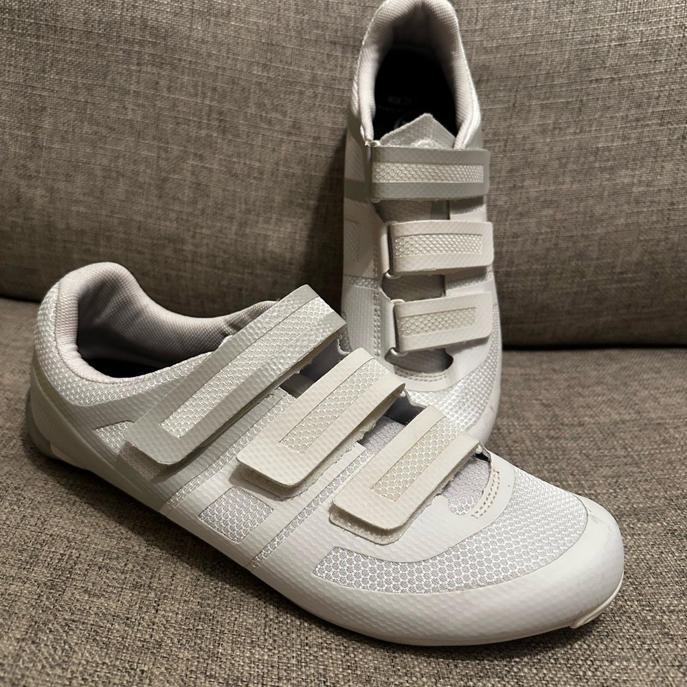 Pearl Izumi Triple Strap Mesh Performance Shoes